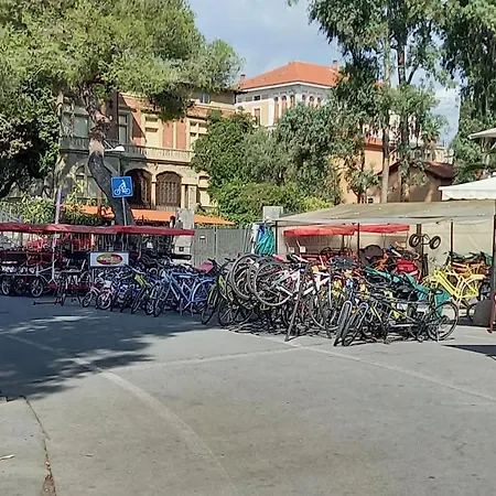 Διαμέρισμα Garibaldi 111 *